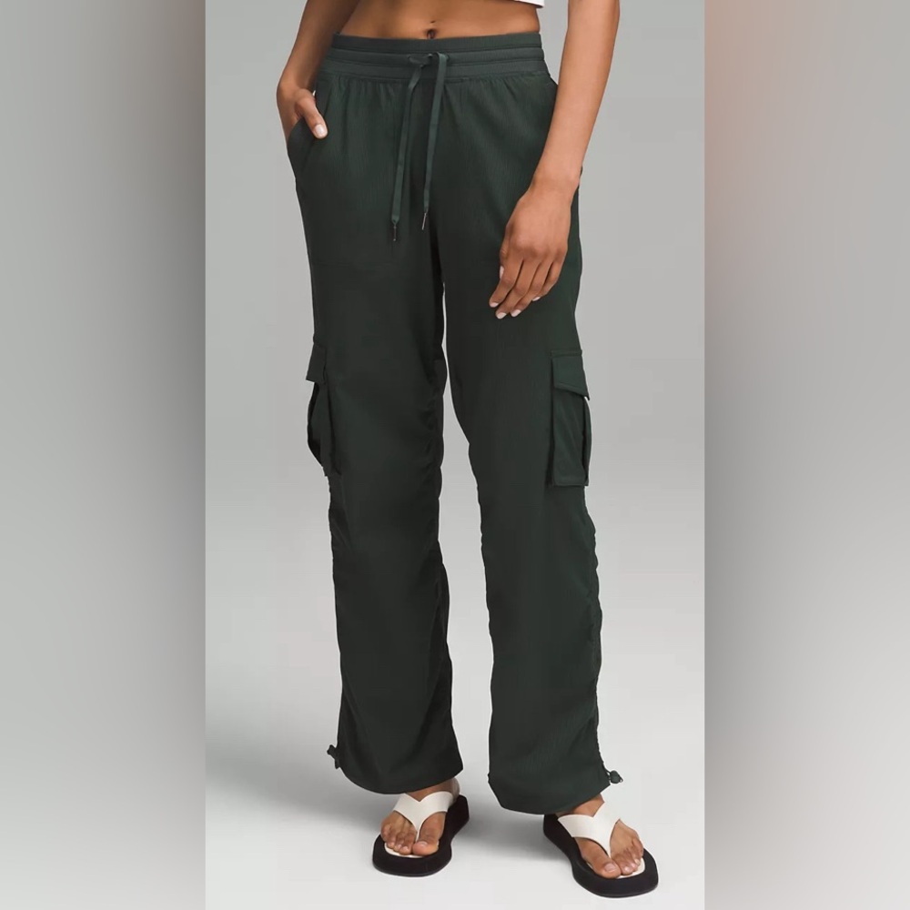 LULULEMON Dance Studio Relaxed-Fit Mid-Rise Cargo Pant